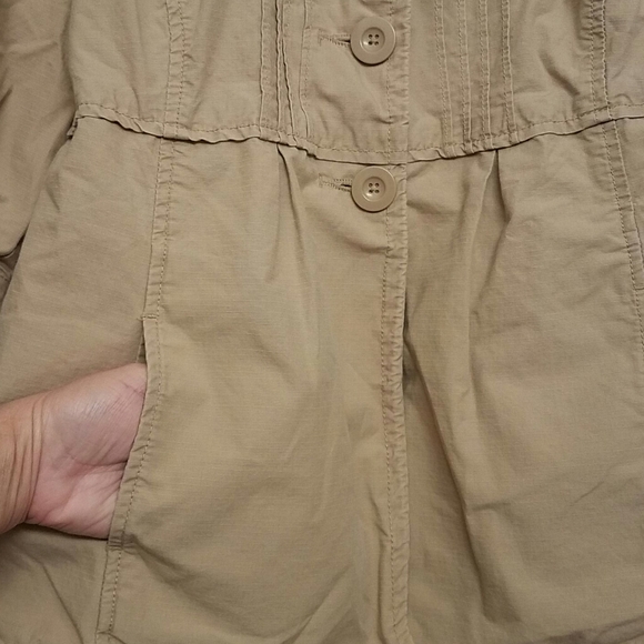 Kakhi Cropped Jacket - Picture 5 of 5